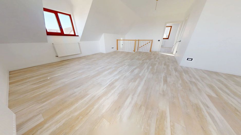 Vila cu stil in Izvor-Tarlungeni - Poză 12