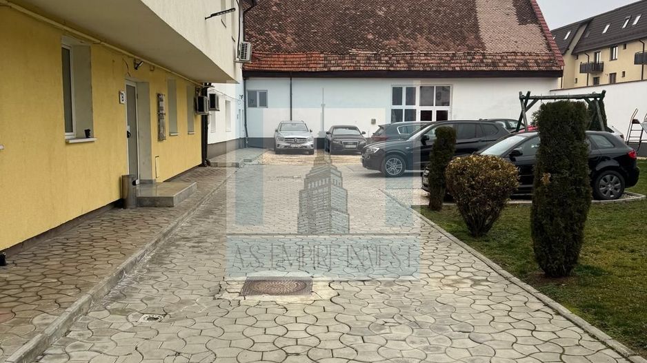 De inchiriat apartament 2 camere/ Centrul Istoric - Poză 7