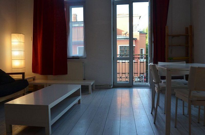 2 Camere tip studio Unirii in vila, 1/1, mobilat si utilat, intim - Poză 10