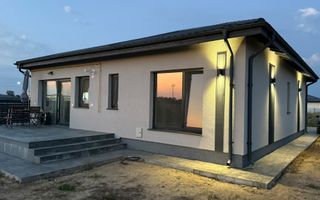 Casa moderna pe parter la Metro / Aeroport cu teren 479mp - Poză 3