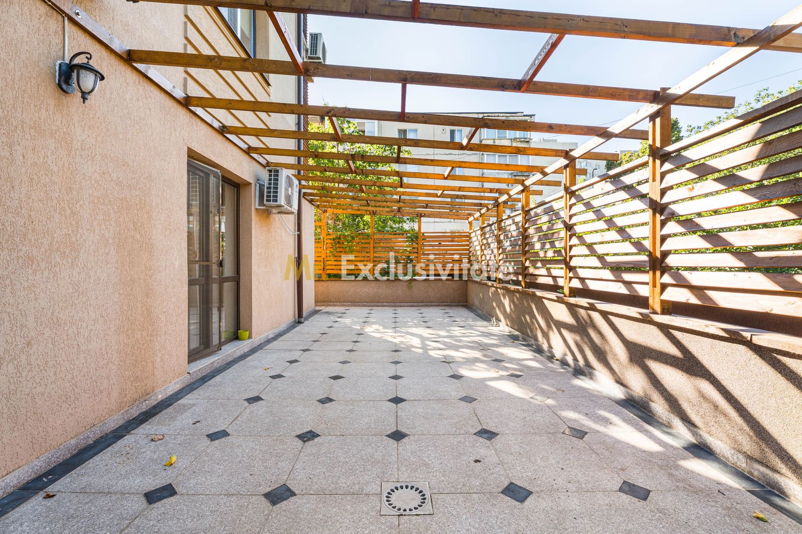 Apartament cu 2 locuri de parcare | Curte proprie | Lacul Tei - Poză 13