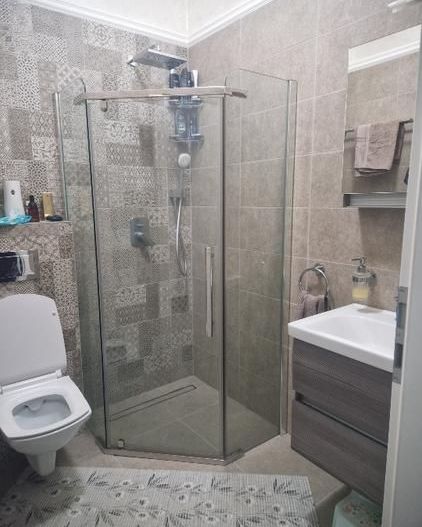 Giroc-Neptun | 3 Camere | Etaj 1 | 2 băi | 2 Locuri parcare | Mobilat si Utilat - Poză 8
