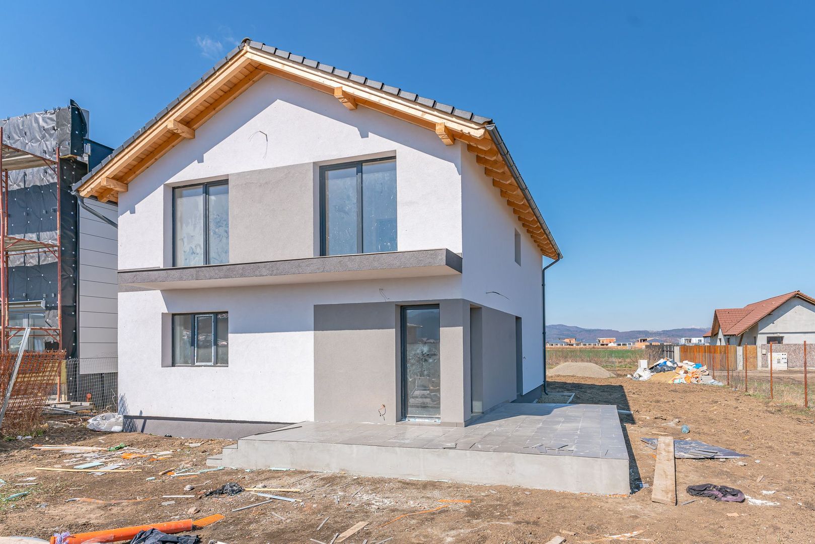 Casa individuala in Cristian compusa din 5 camere - Poză 1