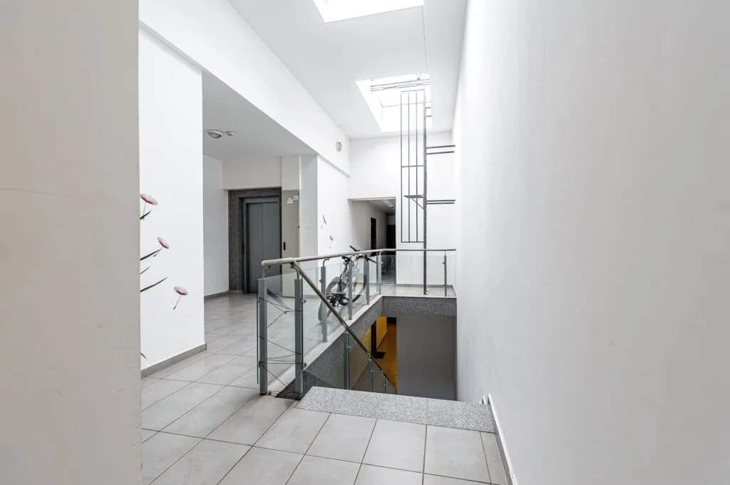 VÂNDUT-APARTAMENT 2 CAMERE CU PANORAMĂ LA MUREȘ ÎN VIA ROMANA - Poză 12