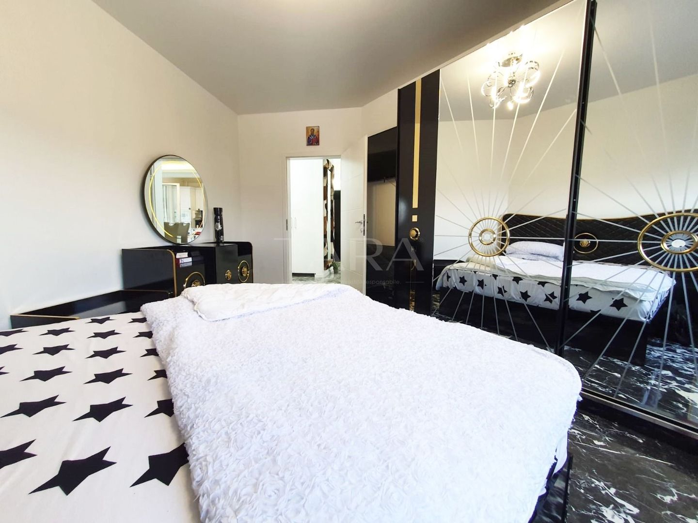 Apartament cu 3 camere complet mobilat, parcare inclusă. Zona BMW. - Poză 10