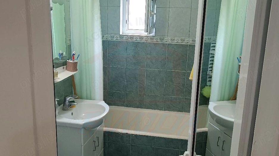 Apartament cu 3 camere | Micro 39C | 75,000 € - Poză 8
