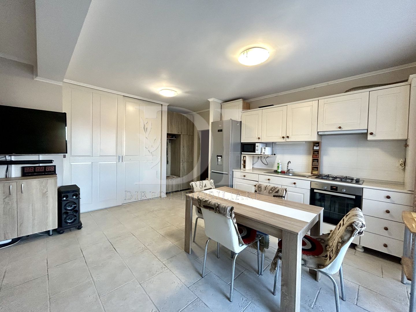 Apartament de vanzare / Zona Stadionului / Floresti - Poză 3