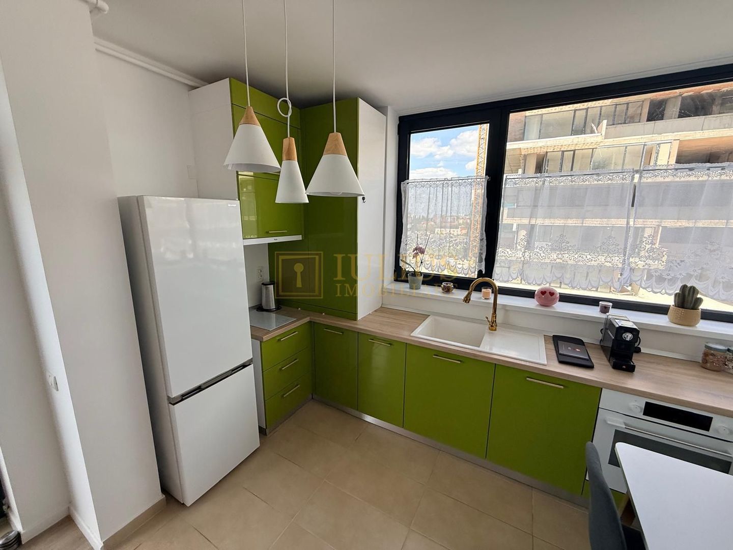 2 camere| XCity Tower| in spate la VOX| apartament frumos- zona superba| - Poză 7