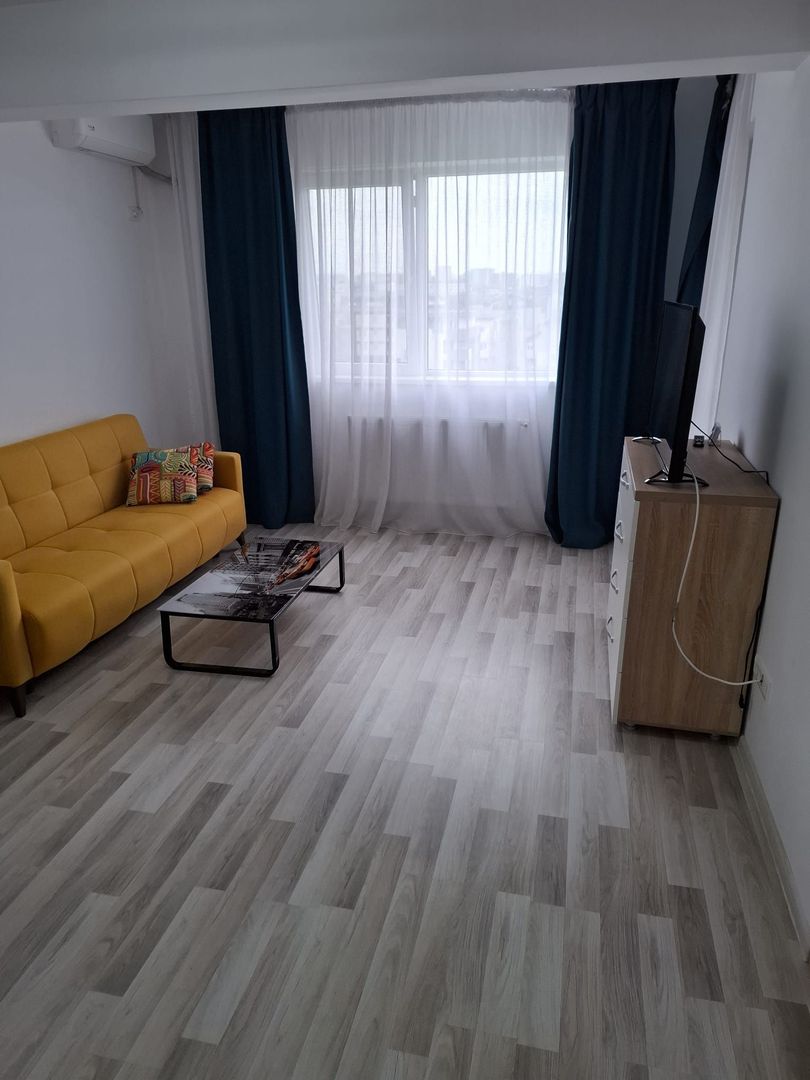 BRASADAS închiriază garsoniera 5/5 LIFT PARCARE pe Binelui. - Poză 1