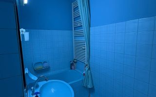 2 camere | etaj 2 | centrala proprie | mobilat si utilat | zona excelenta | - Poză 15