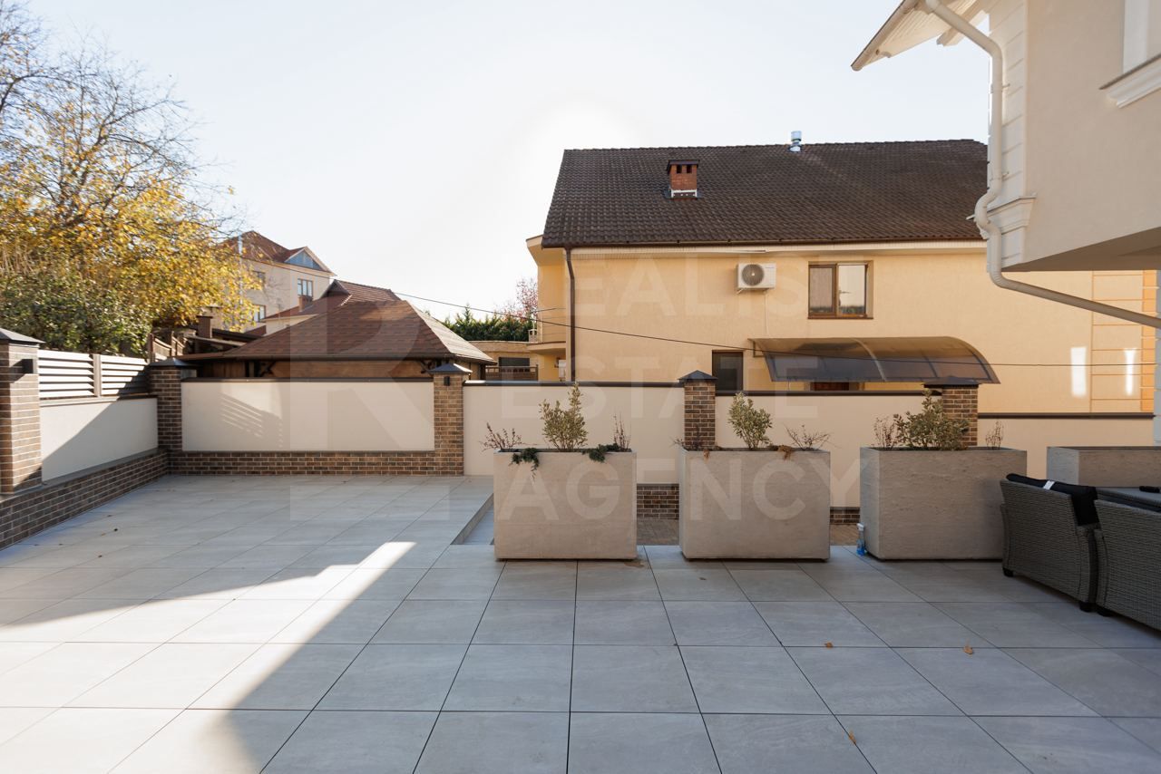 Chirie, casă, 4 camere, strada Plaiului, Botanica - Poză 4