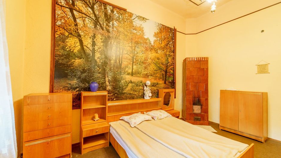 Casă cu teren 1674 mp - Poză 8