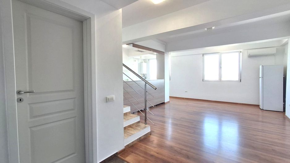 De Vanzare Apartament 4 camere  Militari  Residence - Poză 4