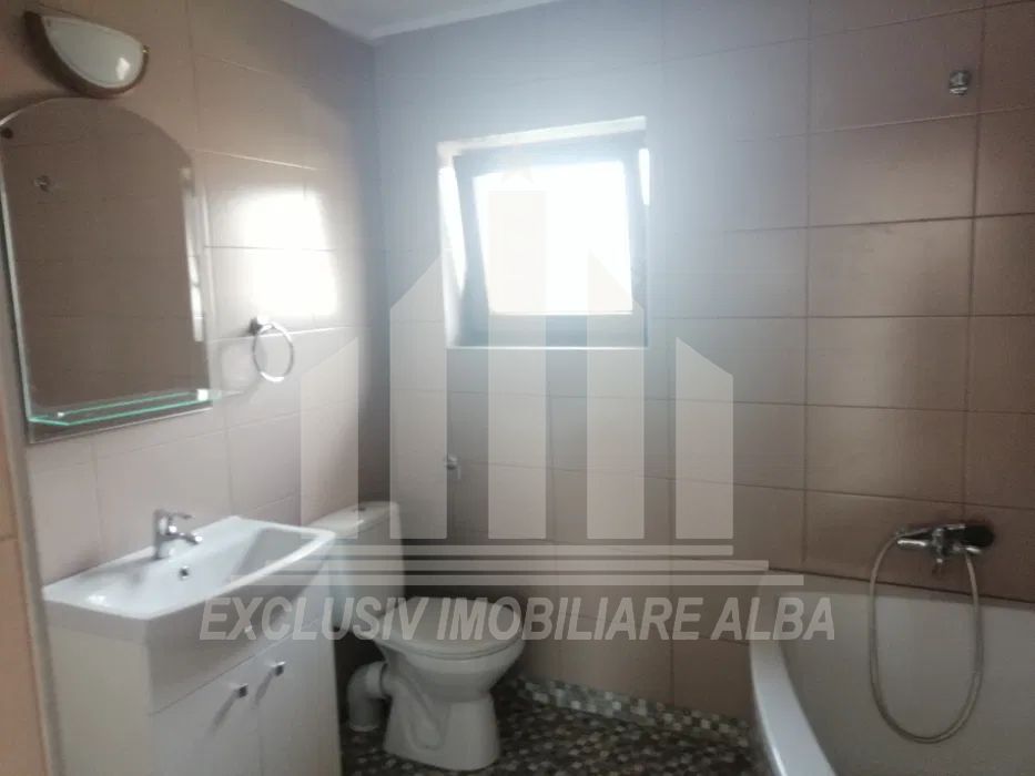 Casa de inchiriat in zona Barabant - Poză 6