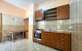 Garsoniera la casa | 30mp | Decomandat | Curte pavata | Ultracentral - Poză 1