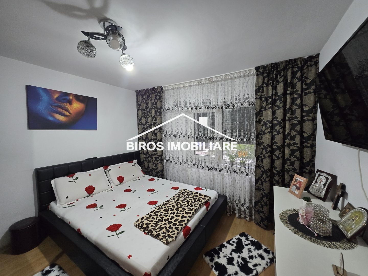 2 camere - Brazda + boxă 15 mp, acces direct din locuință - Poză 2