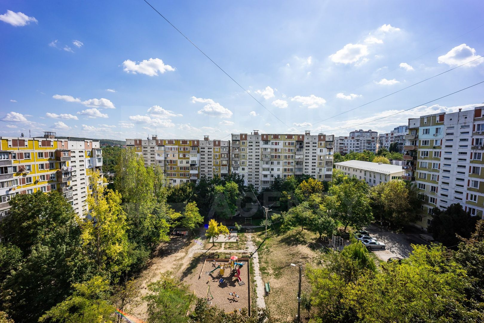 Vânzare, apartament 4 camere 86 mp , str. Milescu Spătaru, Ciocana - Poză 17