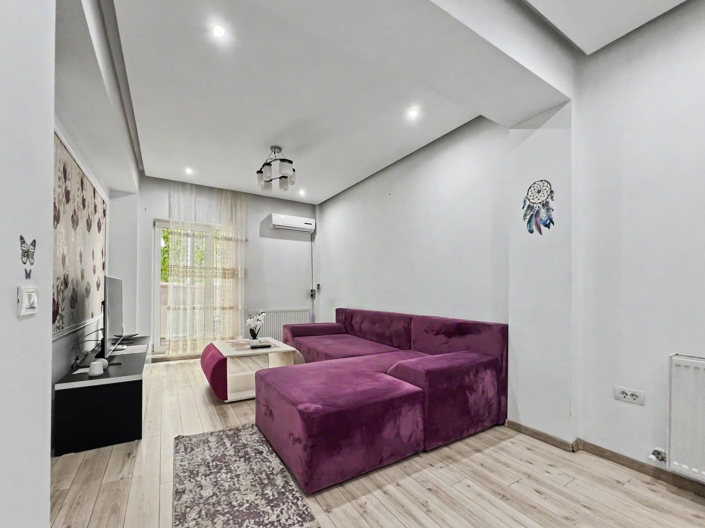 ENERGIA (COD 05) - Un apartament luminos, exact unde orașul se mișcă - Poză 2