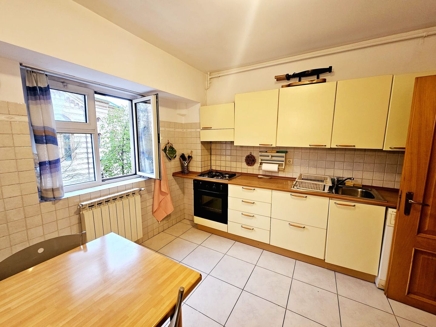 De vanzare Apartament 4 camere ULTRACENTRAL Piata Unirii, Bucuresti - Poză 9