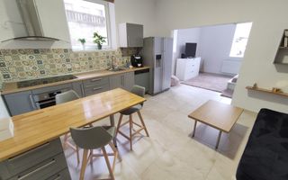 Investiție 3 Apartamente finisate modern în zona centrală - Poză 6