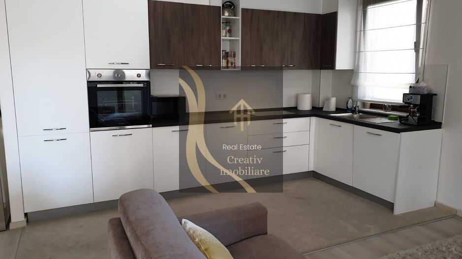 Studio cu gradina proprie - Soho Unirii - Poză 2