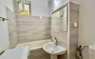Apartament 2 camere renovat la 13 minute METROU Obor - Poză 13