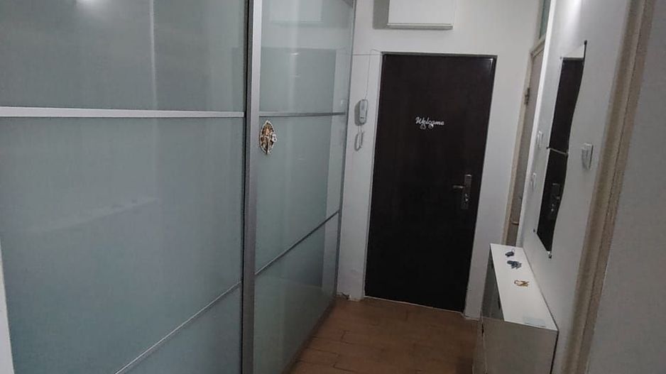 Garsoniera metrou Tineretului - Loc parcare inclus - Poză 9