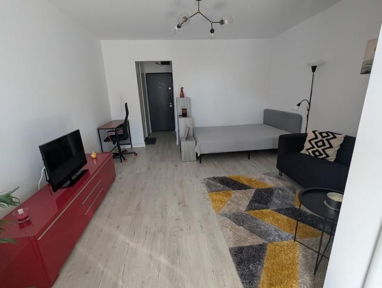 Garsonieră de închiriat, renovată în 2025, mobilată și utilată. - Poză 4