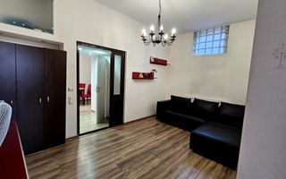 Apartament 2 camere 50 mp utili parter la curte zona Centrul Istoric - Poză 1