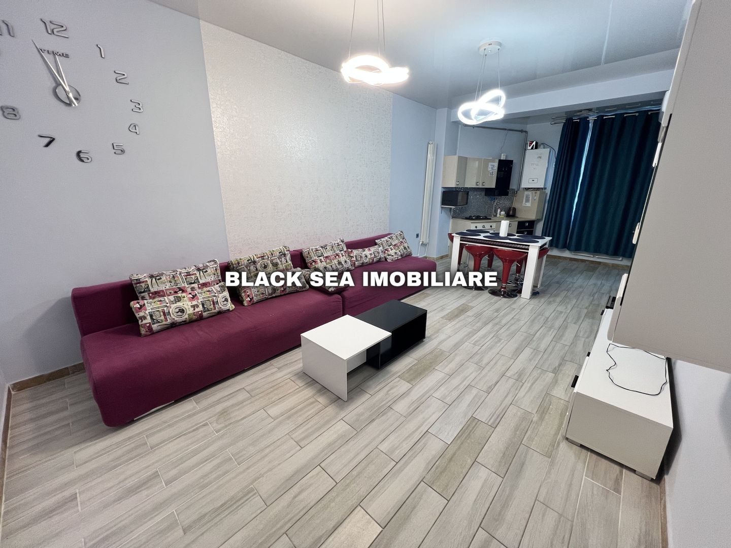 Apartament 2 camere de vanzare, Prima linie la mare.- Ocazie - Poză 3