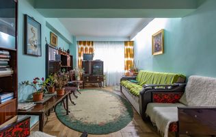 Apartament 4 camere, et. 1, str. 9 Mai, Bacău