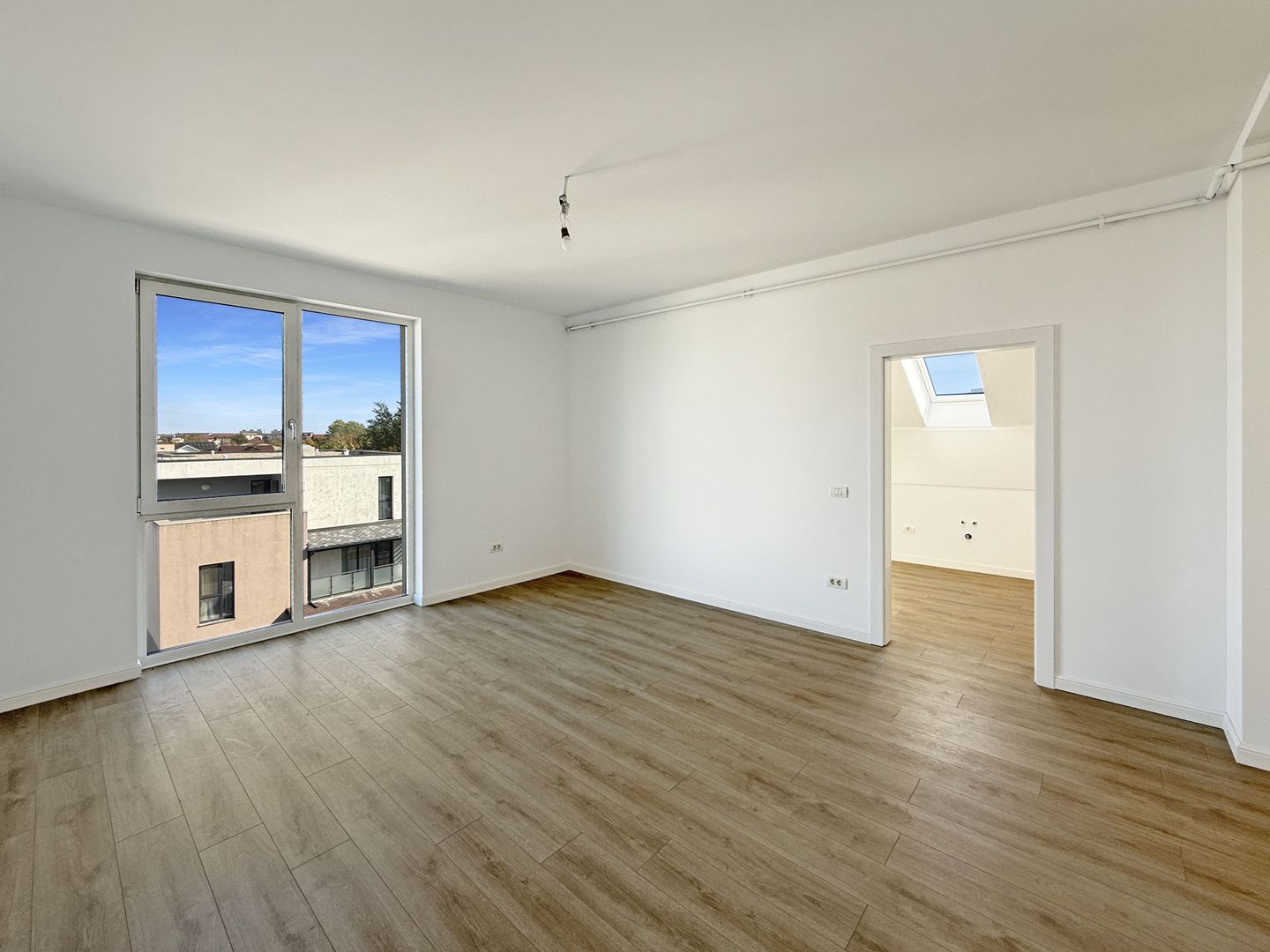 Apartament 2 camere, comison 0% - Poză 1