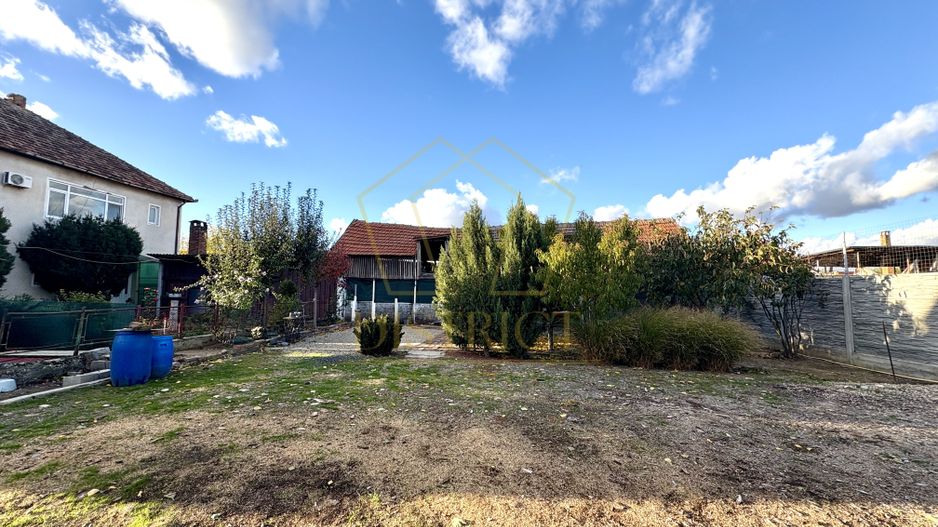 Casa individuală cu 6 camere | Mosnita Veche - Poză 15