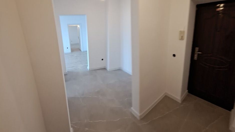 Vanzare apartament 2 camere - Poză 7