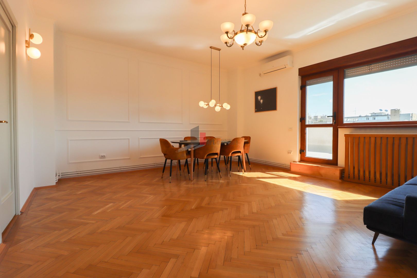 Apartamentul "COBERTURA",  PENTHOUSE "PIATA SPANIEI", TERASA 63 mp, CONSOLIDAT - Poză 19