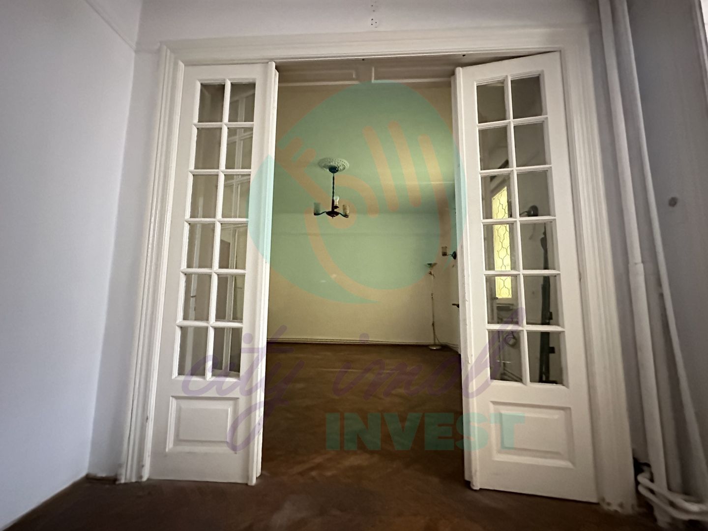 Casa interbelica intr-o zona boema - Poză 13