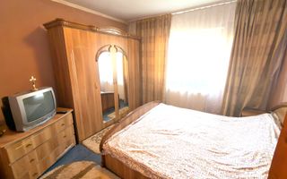 APARTAMENT 2 CAMERE DECOMANDAT ETAJ 3 GRUI ARGEȘ - Poză 2