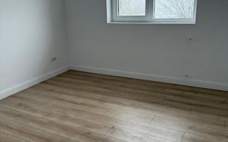 Mutare imediată! Vilă duplex 4 camere cu curte proprie - Poză 16