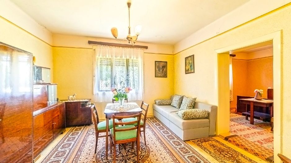 Vândută Casă cu 4 camere Pâncota - Poză 3