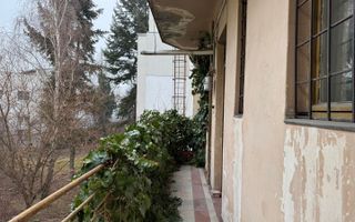 Apartament spatios cu 3 camere in zona Centrala - Poză 10