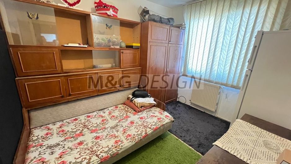 3 camere decomandat etaj 4/10 Dambovita centrala proprie - Poză 6