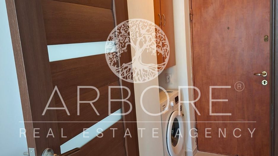 Garsoniera vis a vis de Athenee Palace nou renovata si mobilata - Poză 5