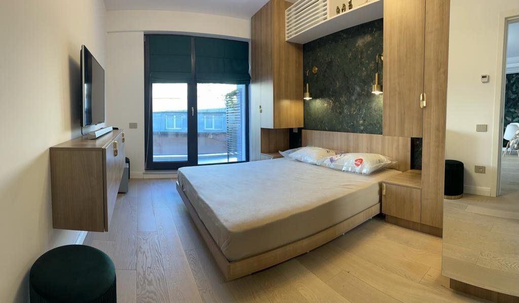 2 camere | Alongside Unirii Fountains - Poză 3