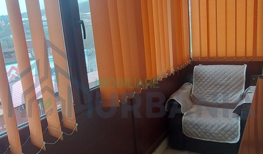 Închiriez apartament cu o camera Podul de Fier - Poză 5