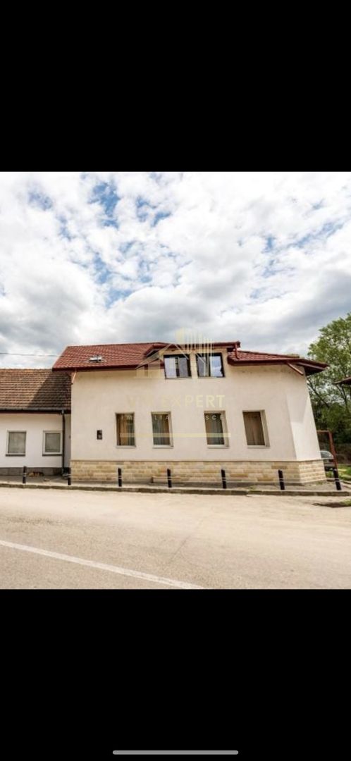 VILA 9 CAMERE, TEREN 1482 MP,  ZONA CENTRALA CAMPULUNG, PRET 190000 E - Poză 7