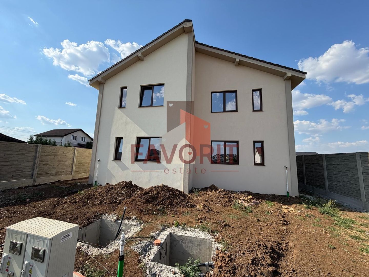Duplex | 3 camere | Toate utilitatile | Finisaje premium | Sanandrei | - Poză 1