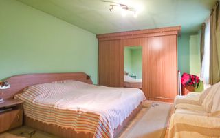 Oportunitate Unică: Casă cu 4 Camere, Curte Generoasă și Îmbunătățiri - Poză 21