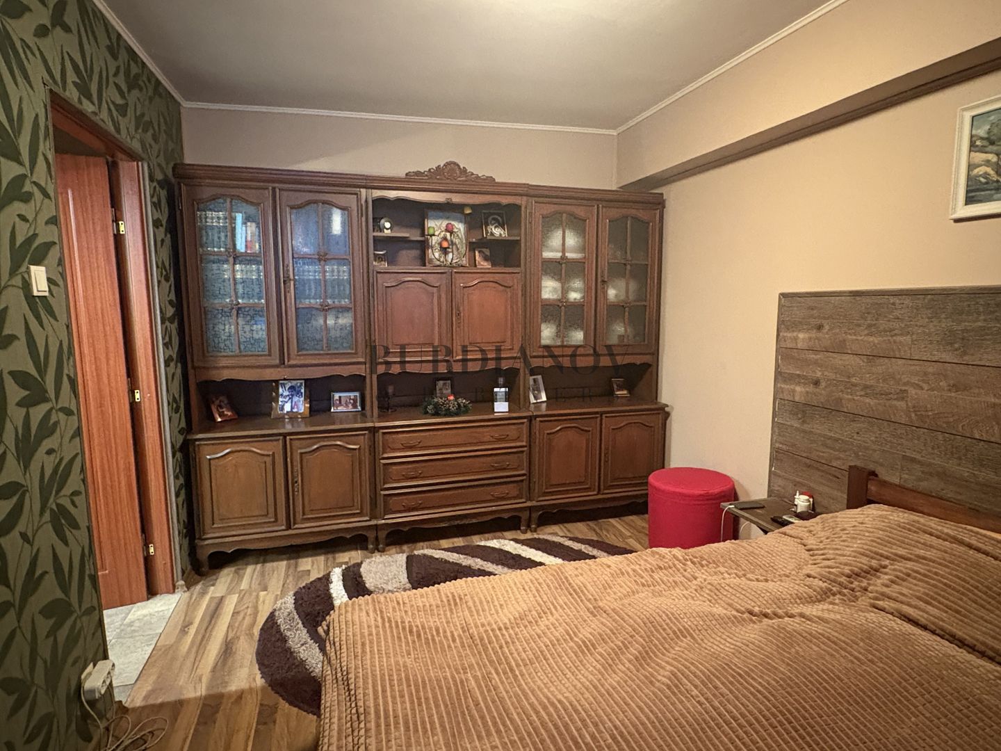 Apartament cu 3 camere - Ferdinand- Str. Avrig - Metrou Piața Iancului - Poză 6
