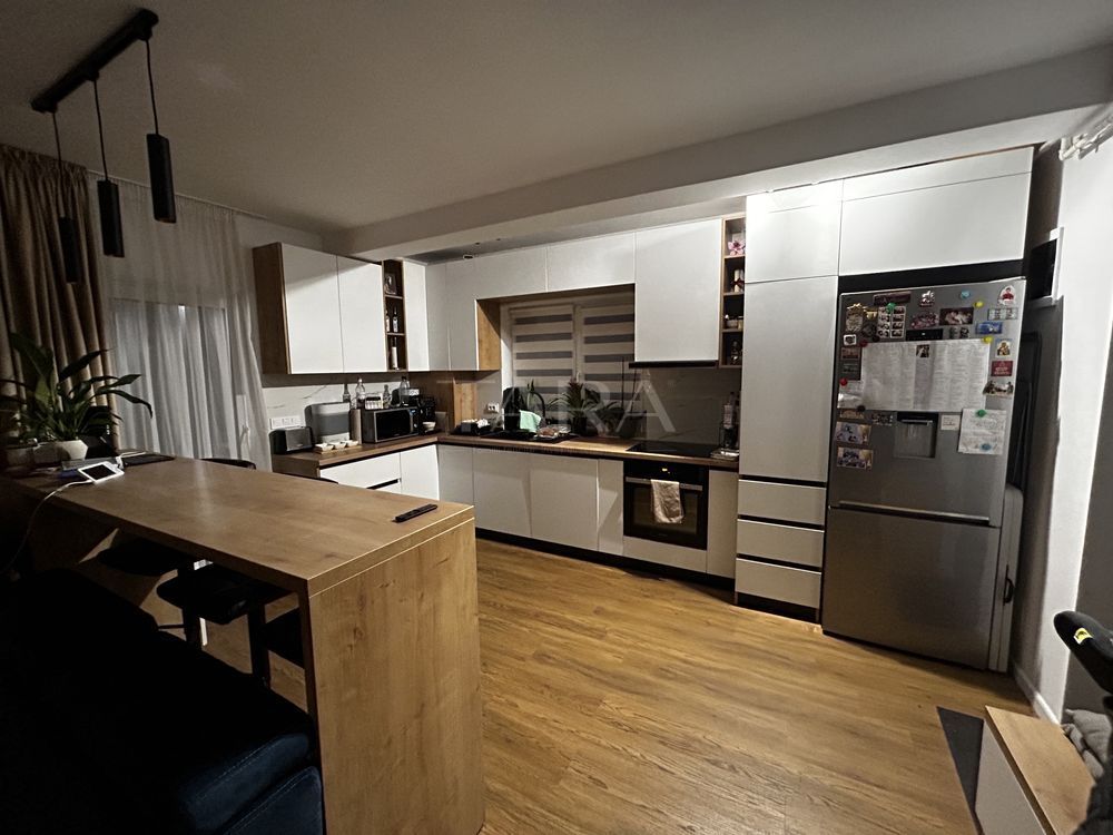 Apartament 3 camere cu 2 balcoane, Floresti - Poză 1