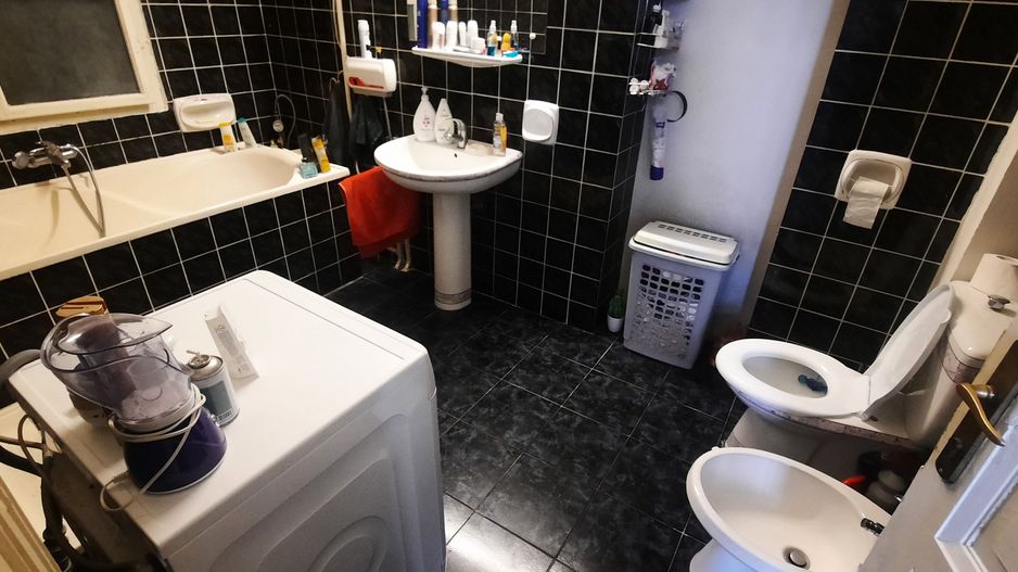 Apartament in Piata Victoriei - Poză 10